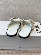 PETAL BELT FLAT SANDAL IN WHITE CALFSKIN