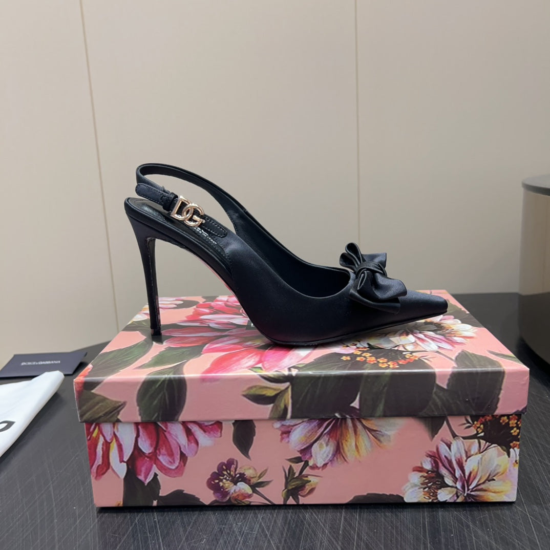 DC 25 Toe Bow Slingback Pumps 100mm Black Silk And Sheepskin 381612