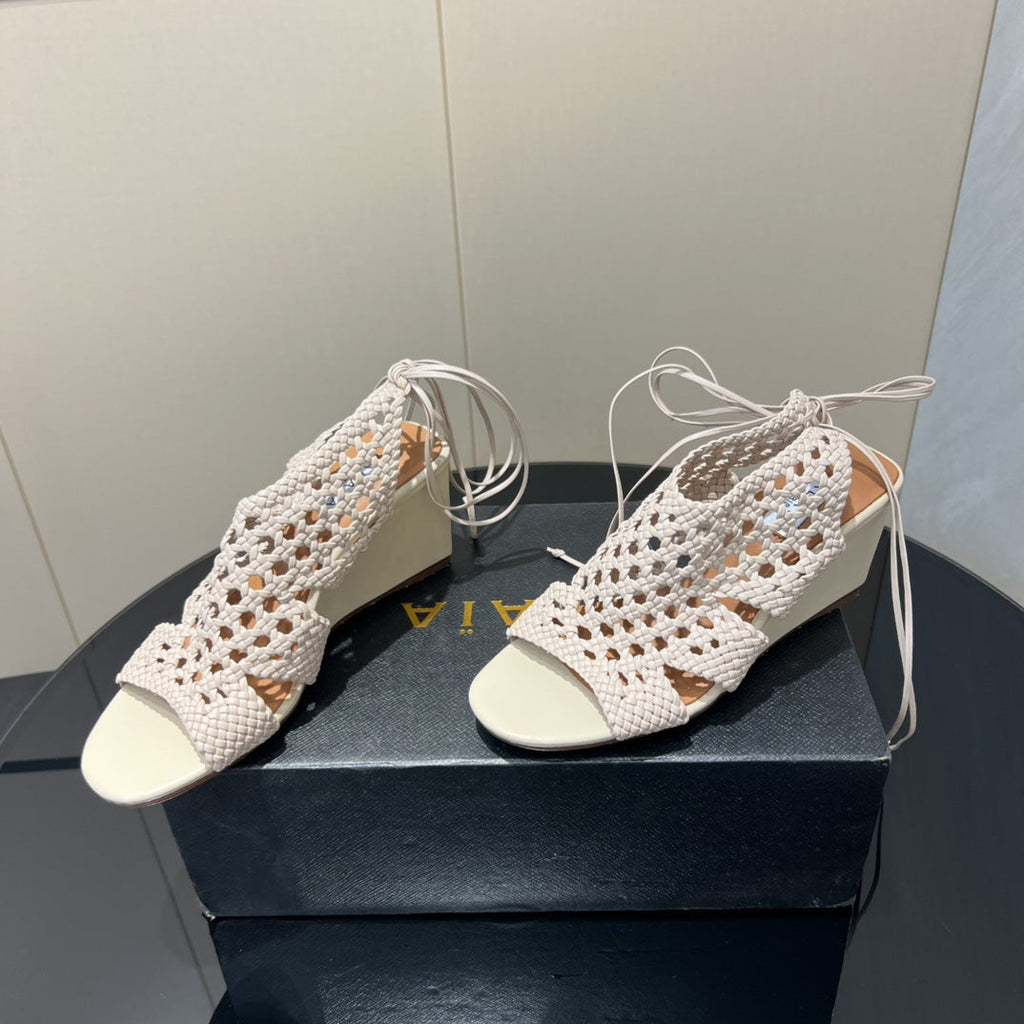 Alaia 25 Round-toe Braided Wedge Sandals 75mm Flamingo Woven Leather433568