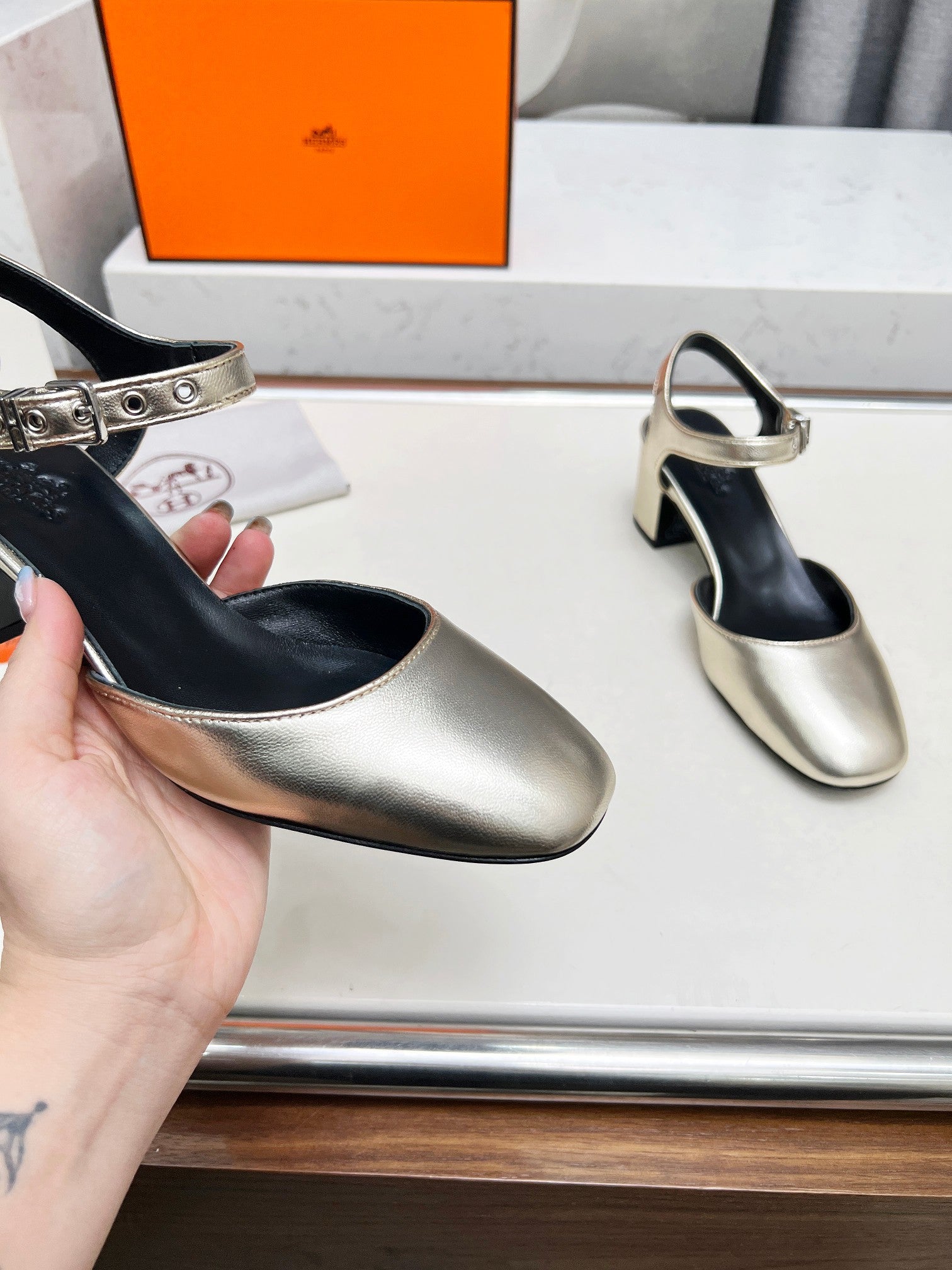Kamilla ?60 pump Gold Lambskin 214075
