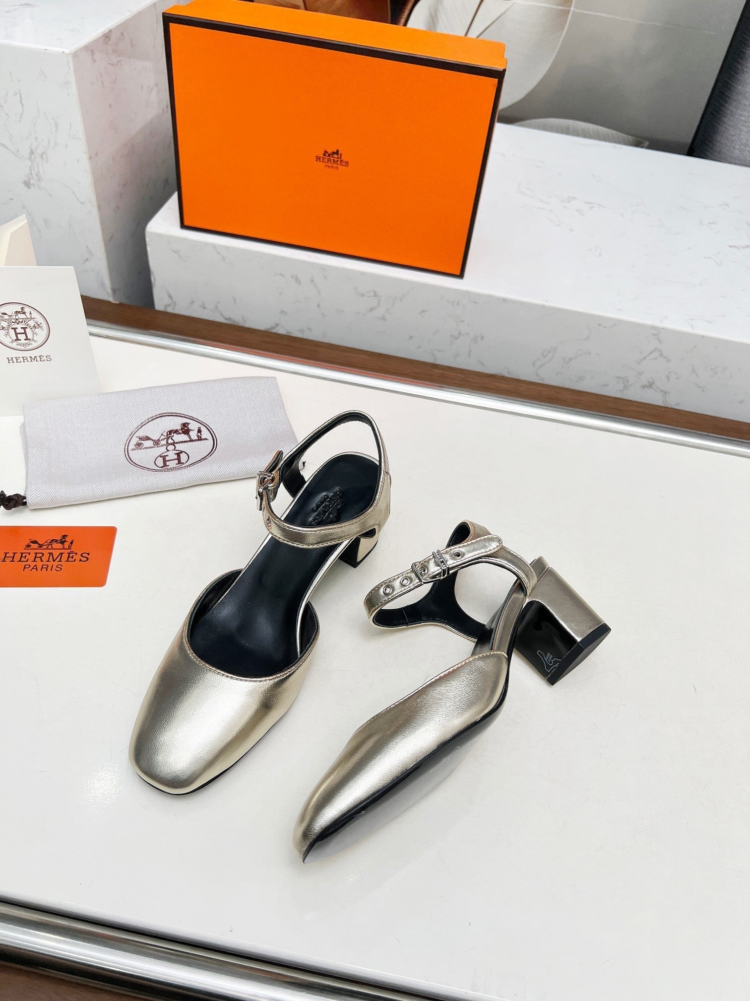 Kamilla ?60 pump Gold Lambskin 214075