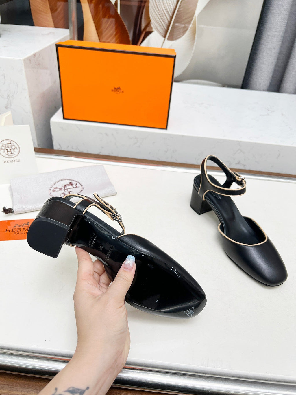 Kamilla ?60 pump Black Lambskin 214074