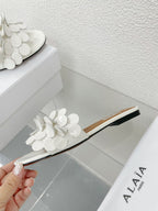 alaia sandal mule flower white pantent lambskin