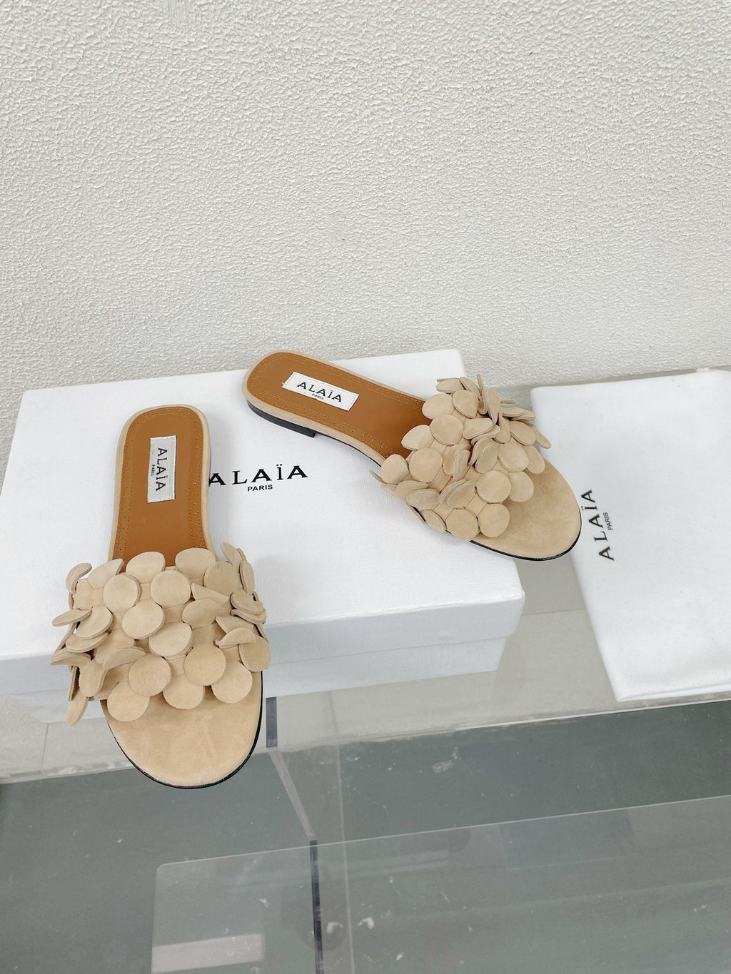 alaia sandal mule flower beige suede
