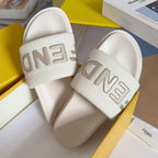 FENDI ROMA SLIDE IN WHITE GRAINED CALFSKIN WITH LOGO