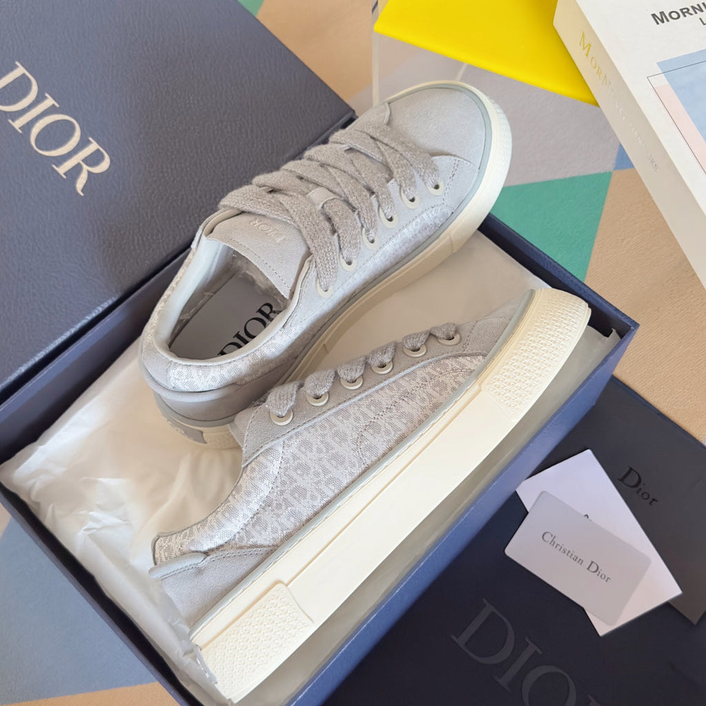 CD B33 Sneaker 40mm Grey White Monogram Suede