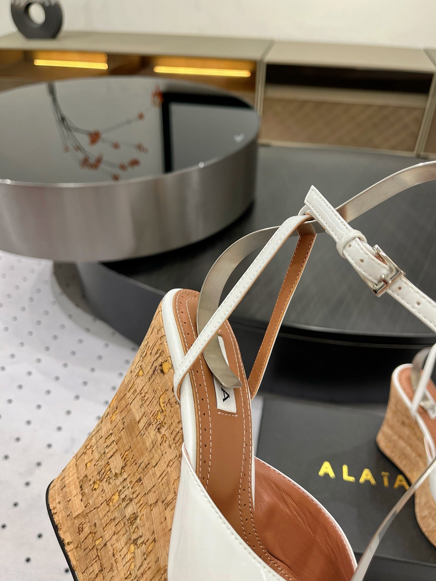 Alaila Wedge Sandals 115mm In White Glossy Lambskin 954889