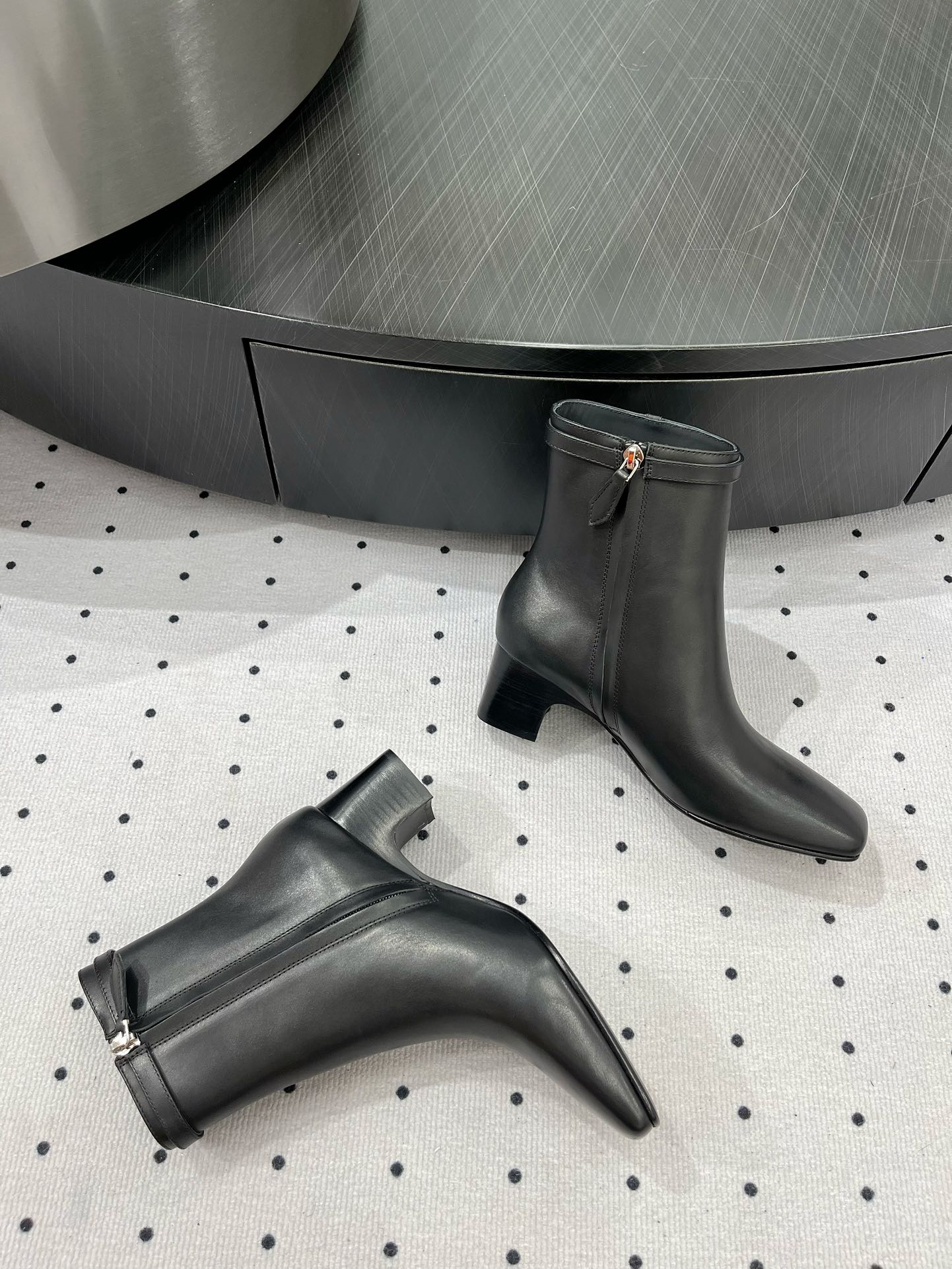 HM Hommage Ankle Boot 50mm Black Cowhide 954735