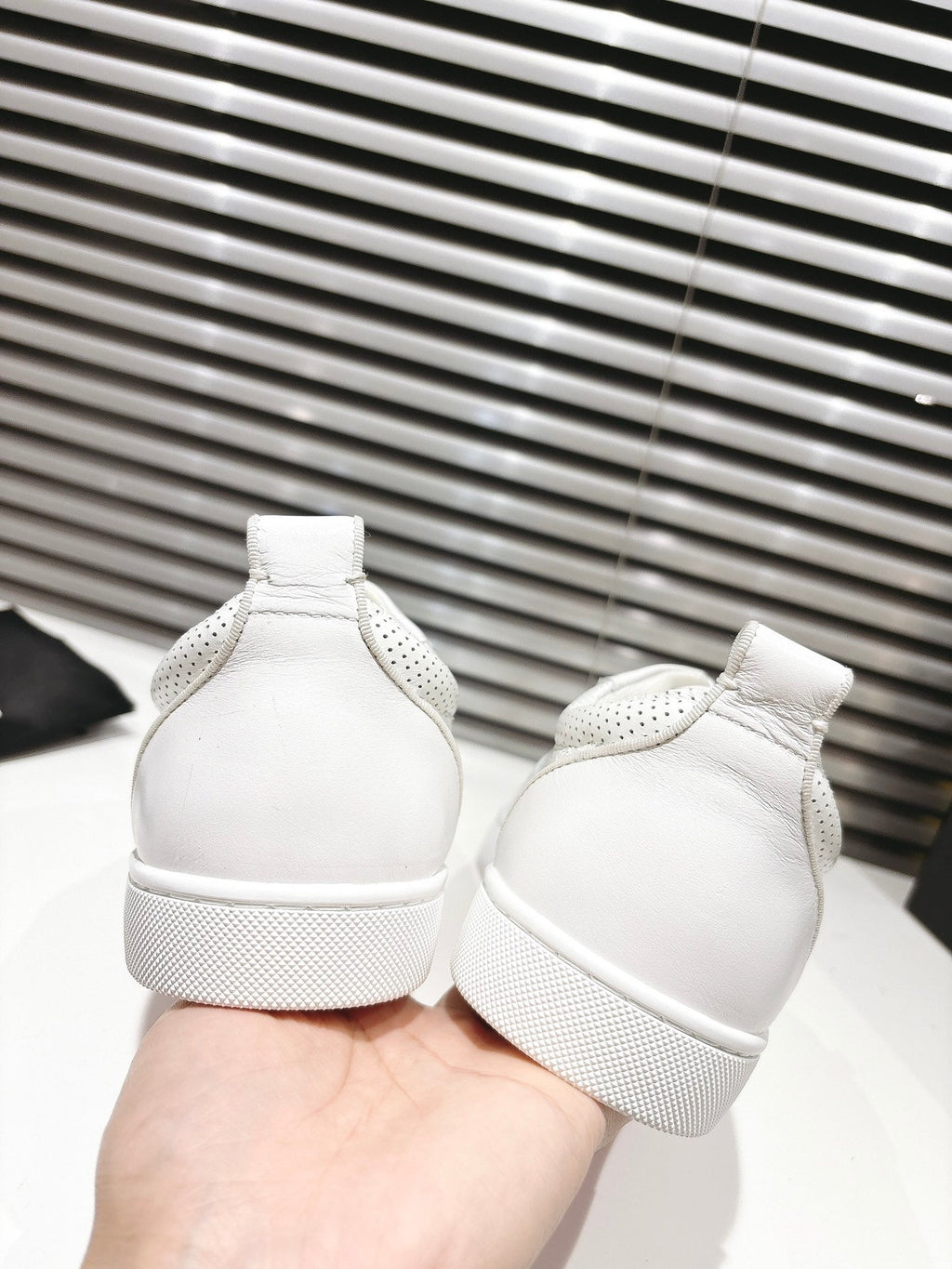 CL 25 Tutti Rui Sneaker White Cowhide 323180