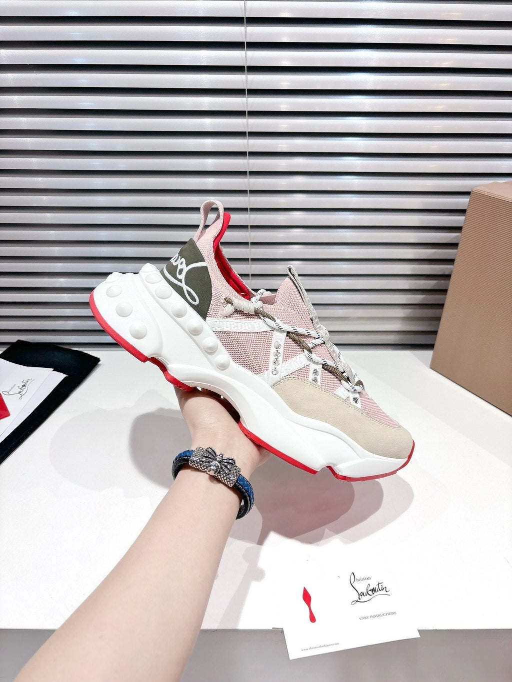 CL 25 Trailnrun Sneaker Pink Calfskin Mesh 323166