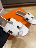 HM 25 Oran sandal Epsom calfskin 245712