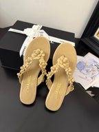 CC 25 Flower Thong Slippers Beige Cowhide 233417
