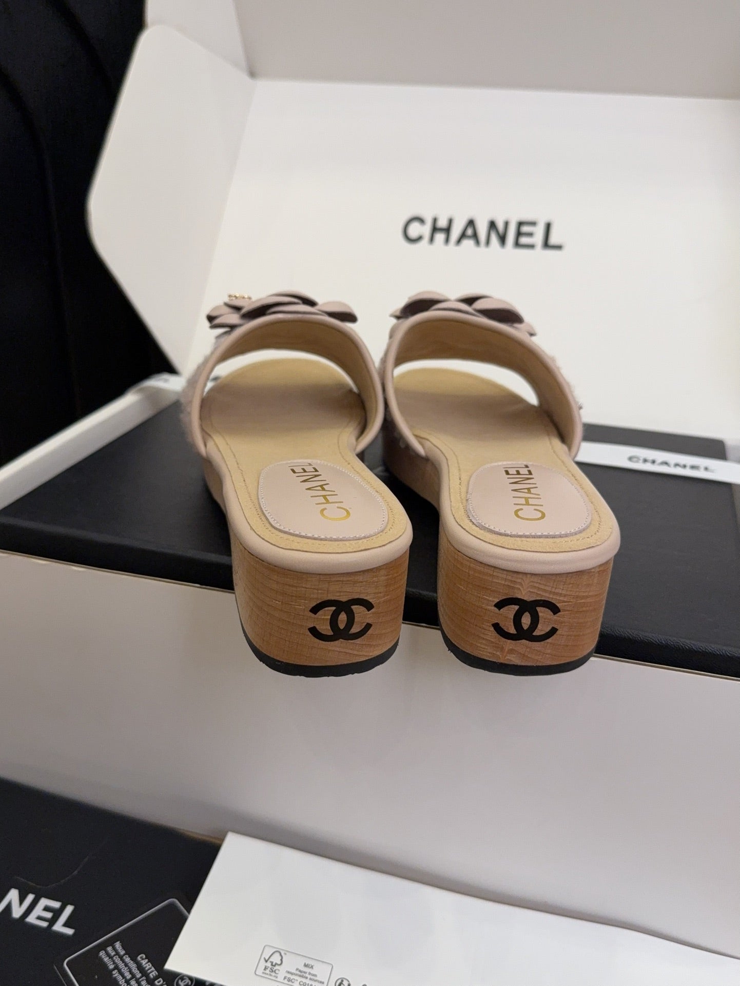 CC 25 Camellia Mule 40 Pink Tweed And Beige Leather 277717