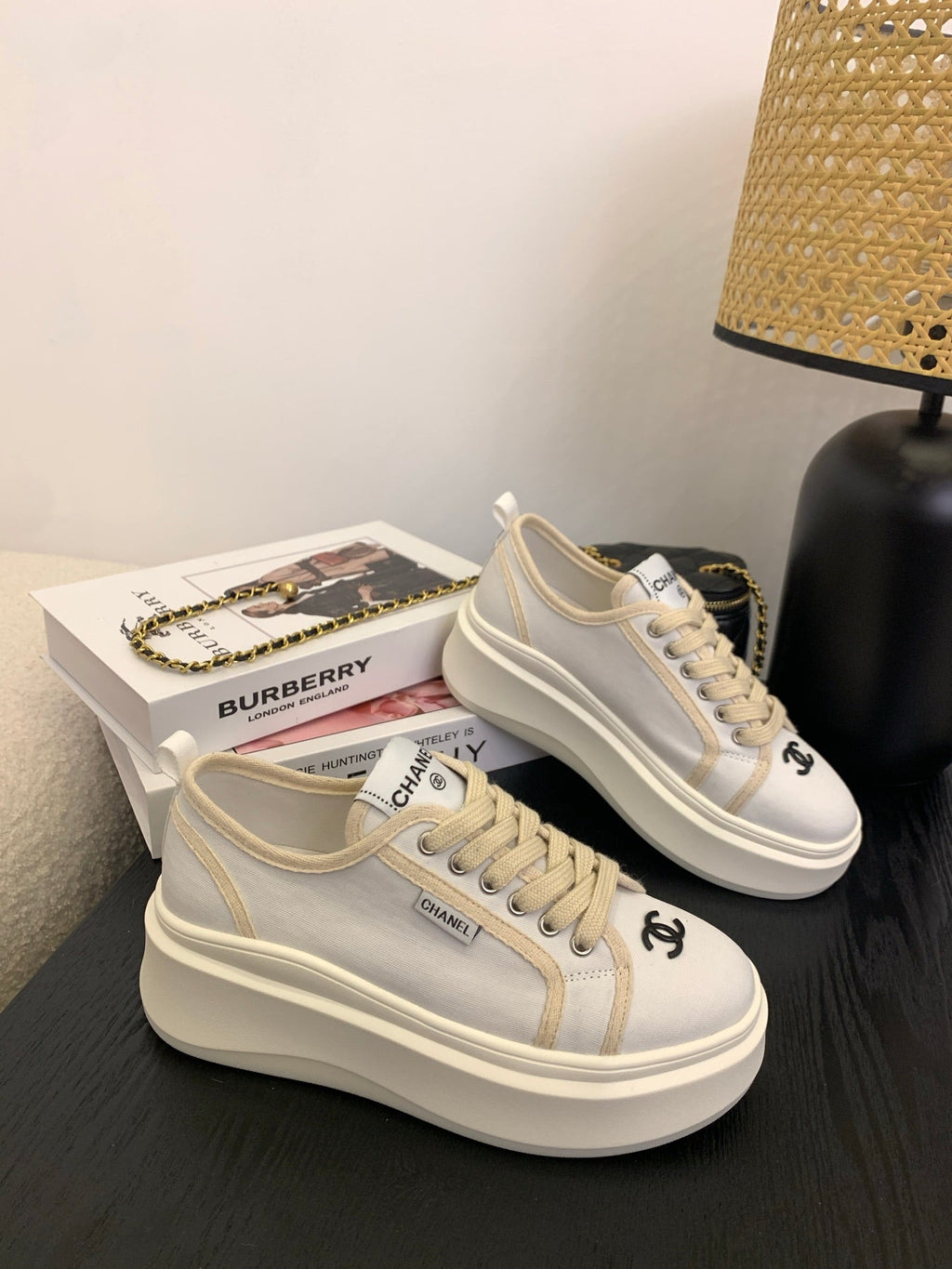 CC25 Sneaker White Beige Canvas 288783