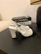 CC 25 Sandal Heel 85mm White Fabric Black Grosgrain
