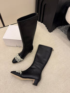 CC 26 Pearl Boot Black Leather 588830