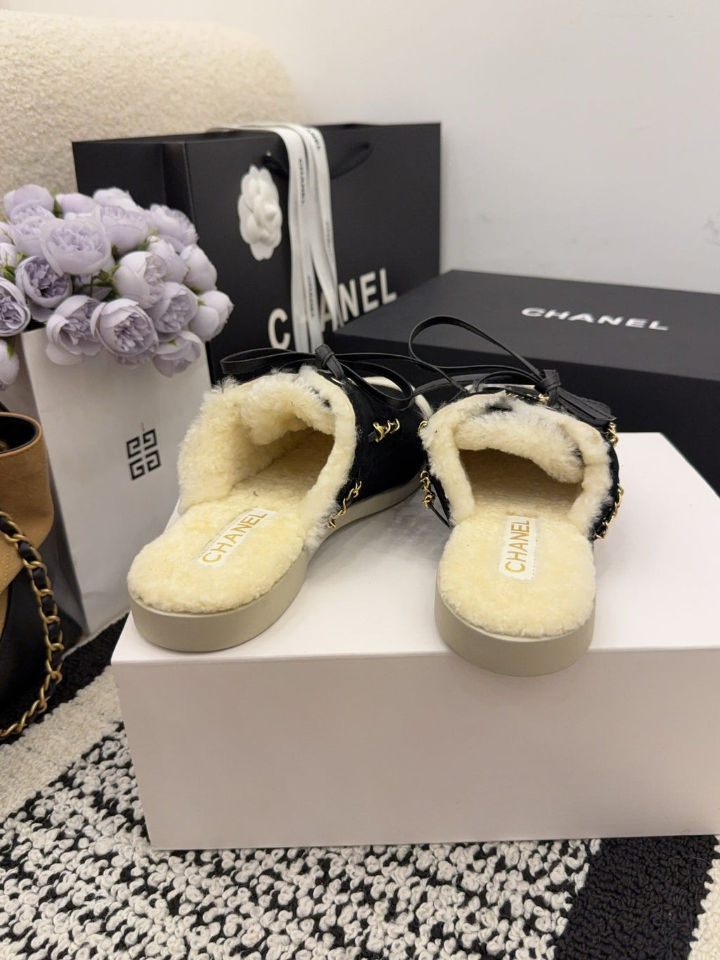 CC 26 Shearling Slip-on Loafer Black White Suede Wool 588718