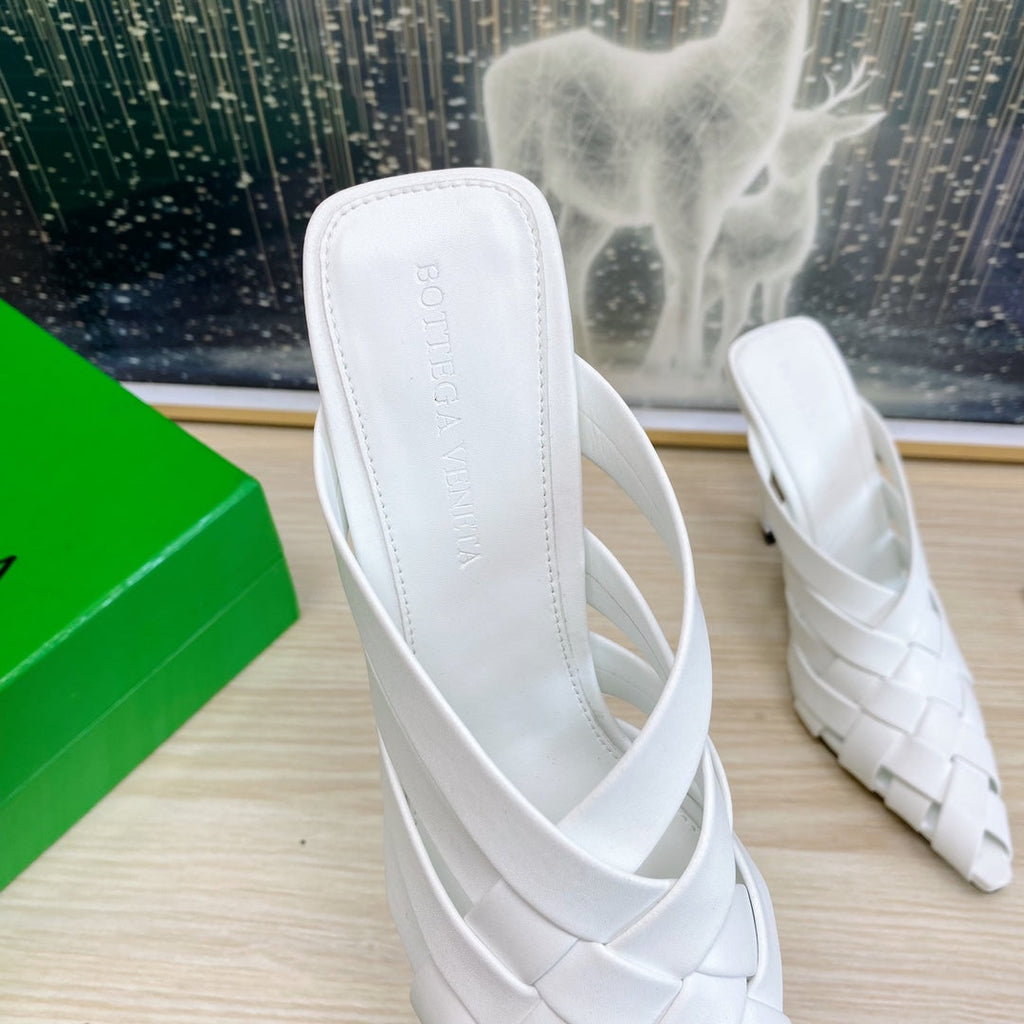 BV 26s Alfie High Mules 90mm White Woven Calfskin