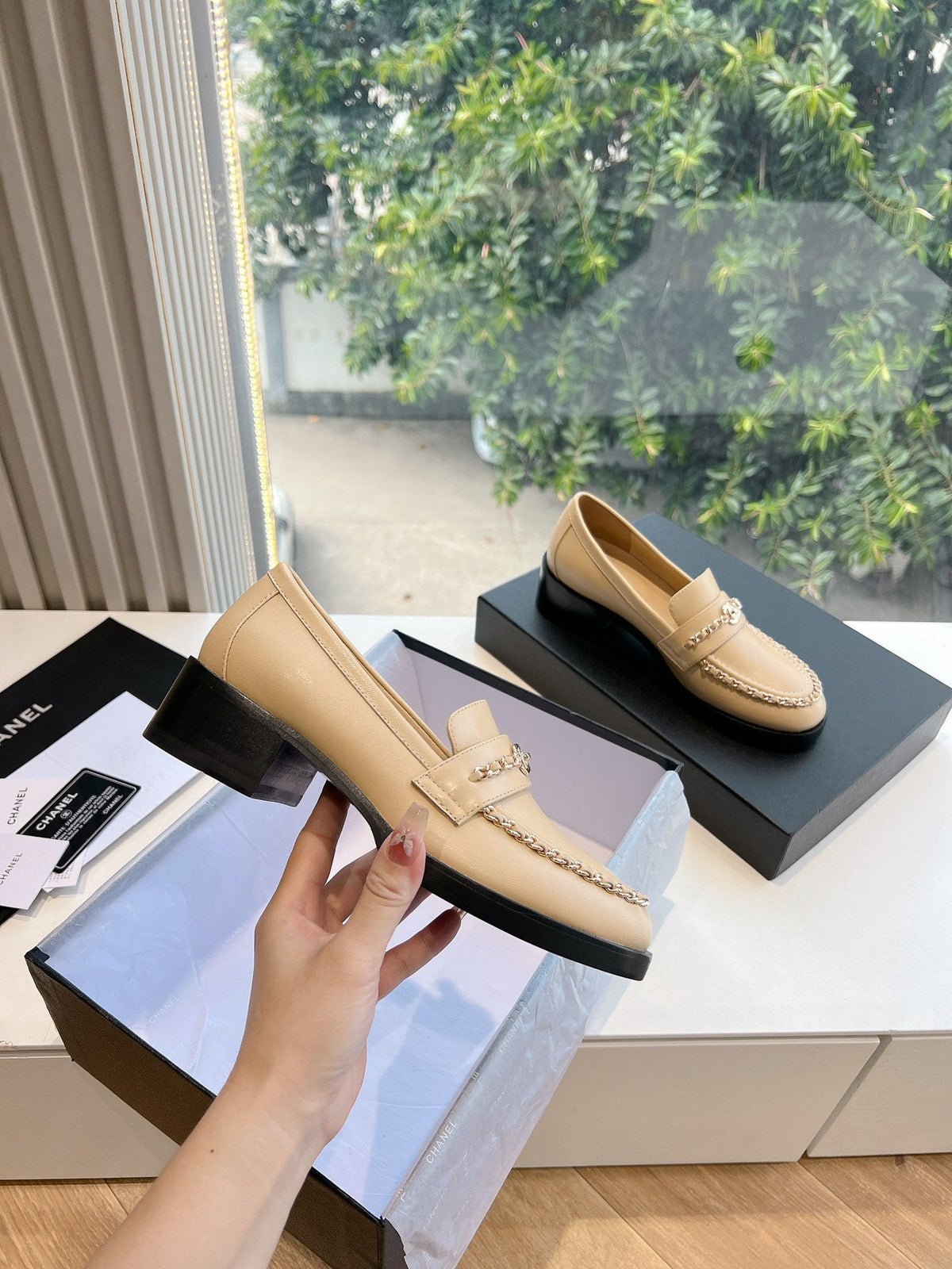 CC Moccasins Beige Chain Lambskin