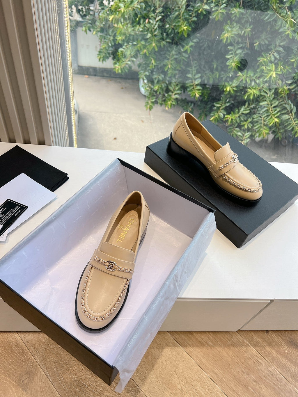 CC Moccasins Beige Chain Lambskin