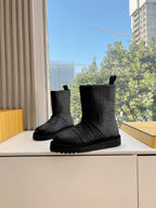 Fendi Apres Chic with FF chamois Boots Black Cowhide 475230