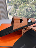 HM Chypre Sandal Brownie Brown Grained Calfskin 202799