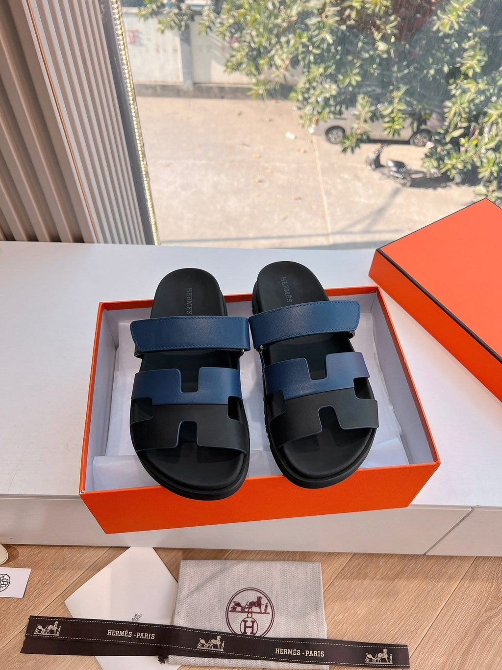 HM Chypre Sandal Navy Blue mix Black Calfskin 202817