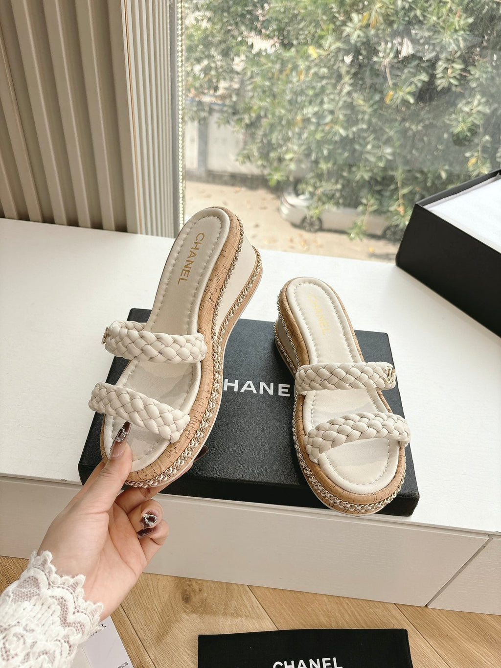 CC Sandals Cream   braided 6cm lambskin 202893