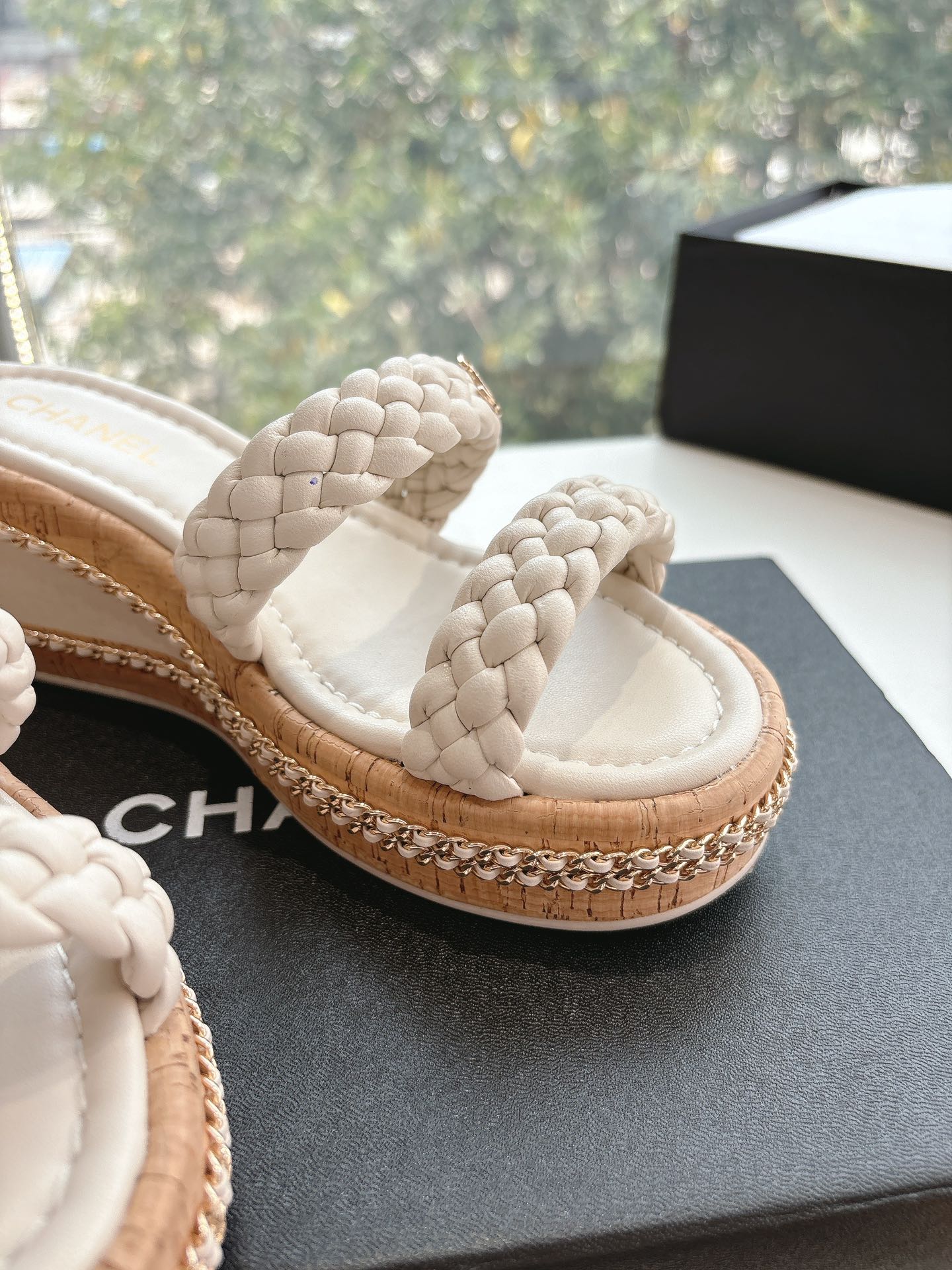 CC Sandals Cream   braided 6cm lambskin 202893