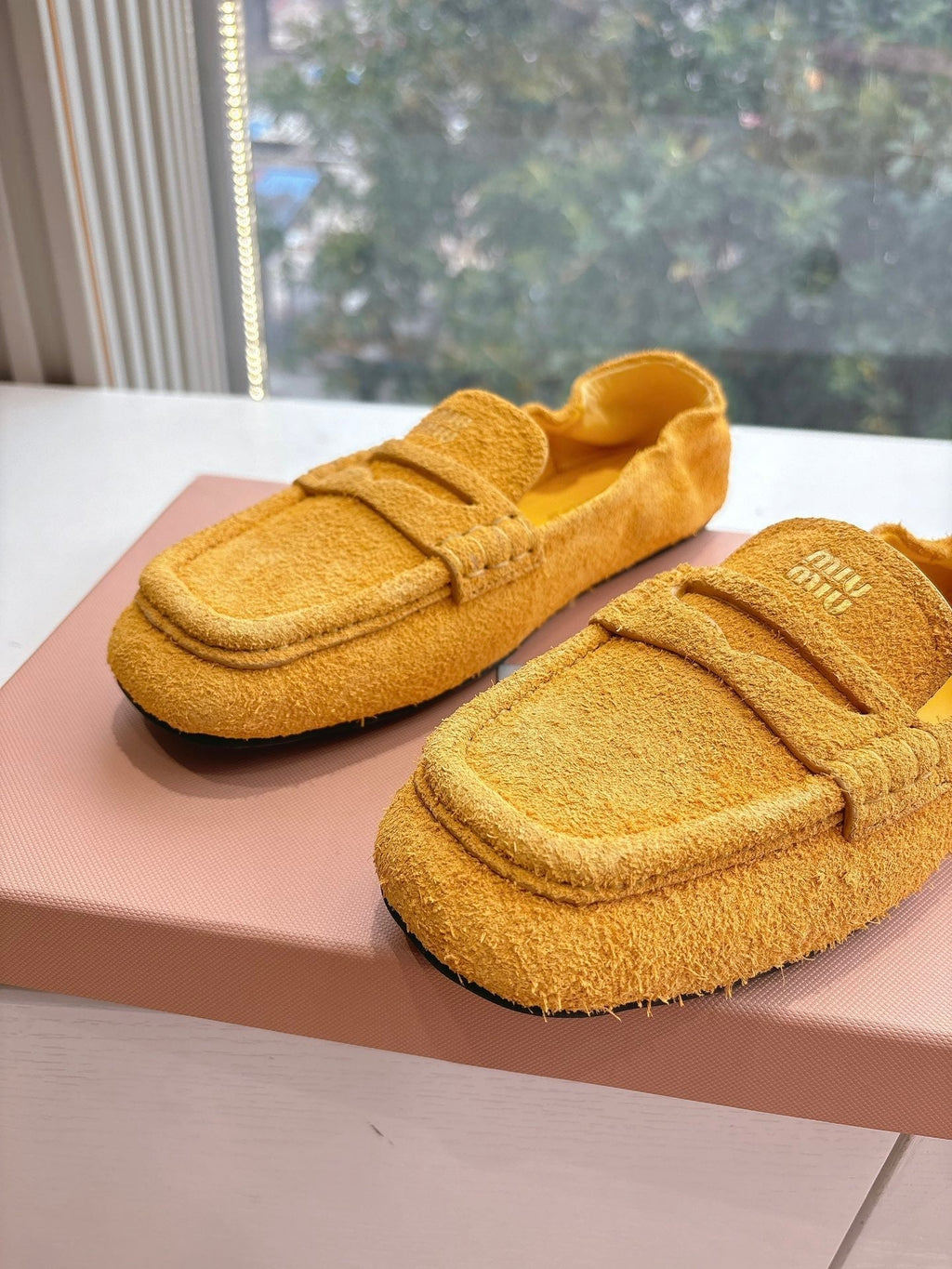 Miu G027 Orange Suede leather Loafer 223899