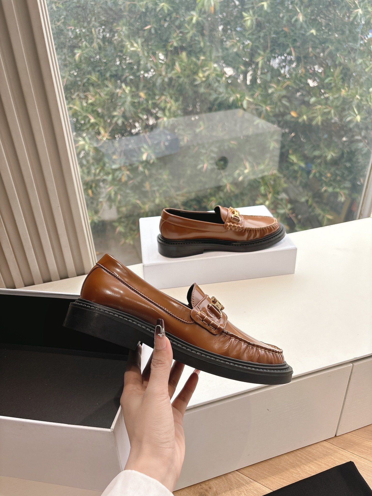 CELINE Buckle Triomphe Loafers Golden Leather 285955