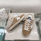 THICK-SOLED SUPER-STAR SABOTS IN BROWN SUEDE WITH WHITE STAR