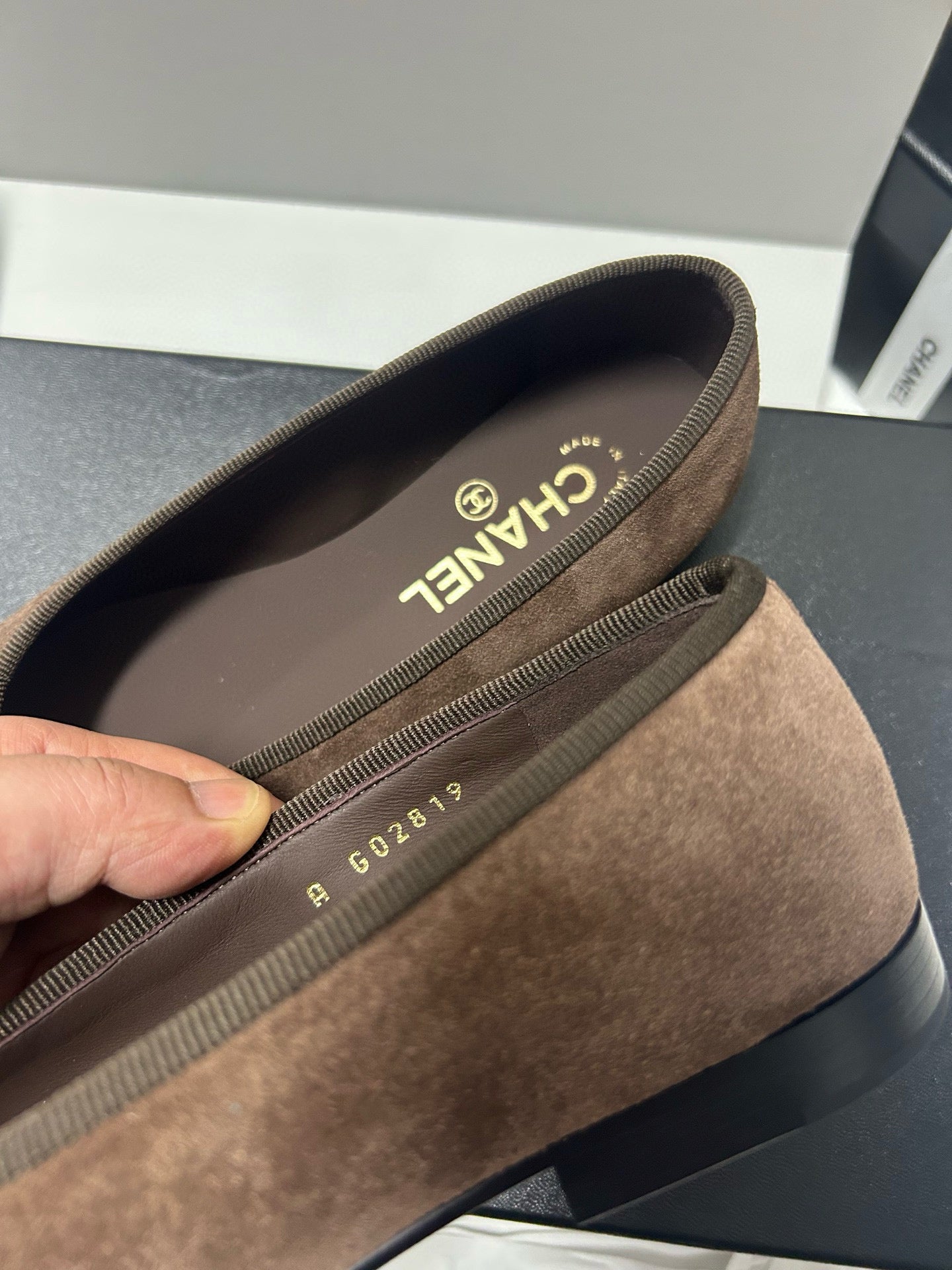 Chanel 25 Ballet Flat Black mix Brown Suede 490045