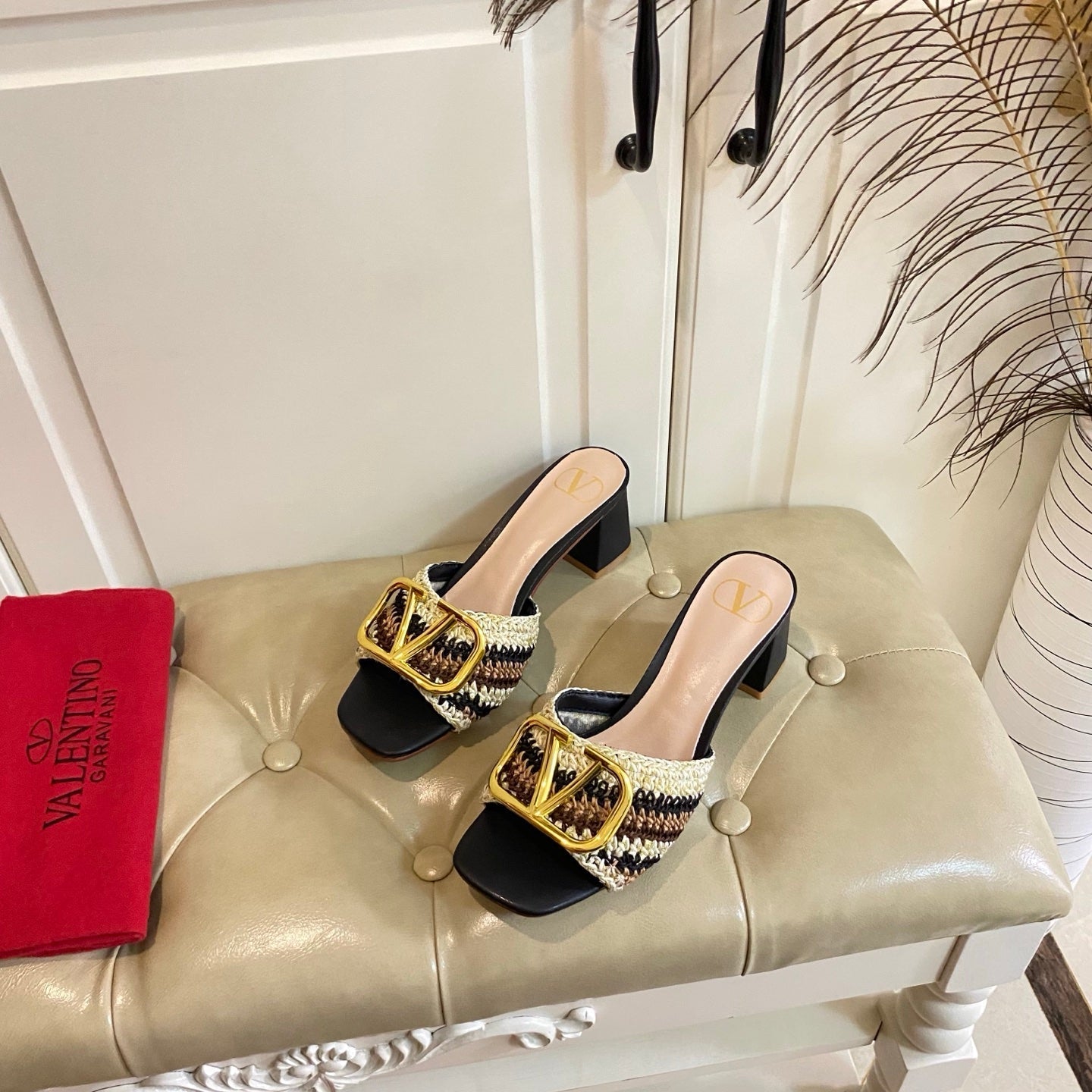 Vlogo Signature Slide Sandal 60mm With Crochet Embroidery
