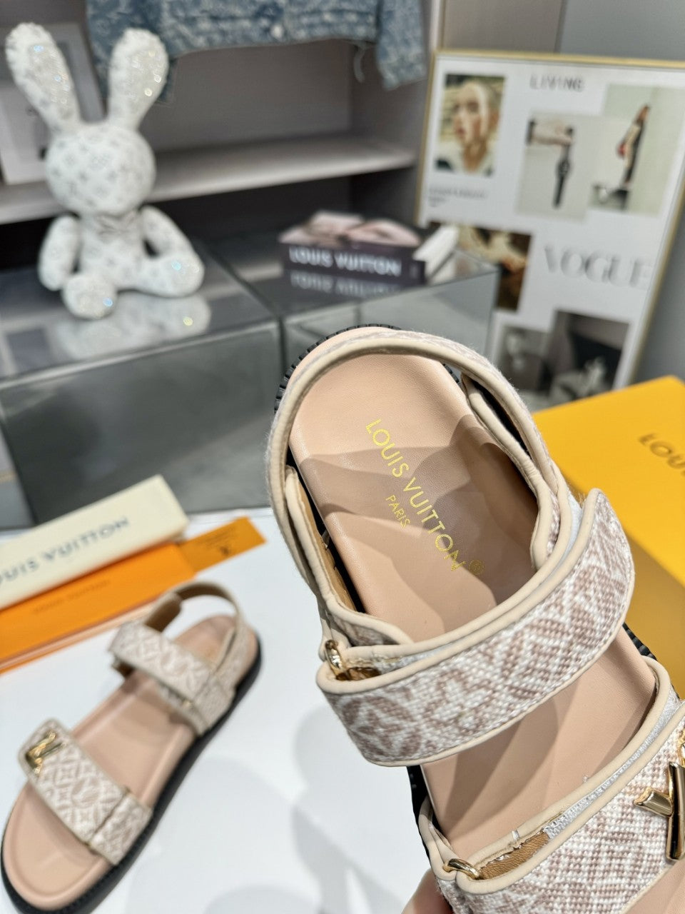LV Sunset Flat Comfort Sandal Beige Monogram Jacquard Calfskin Cotton 626705