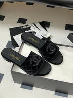 25S Embroidery Double C Mule 15mm Black Velvet 247580