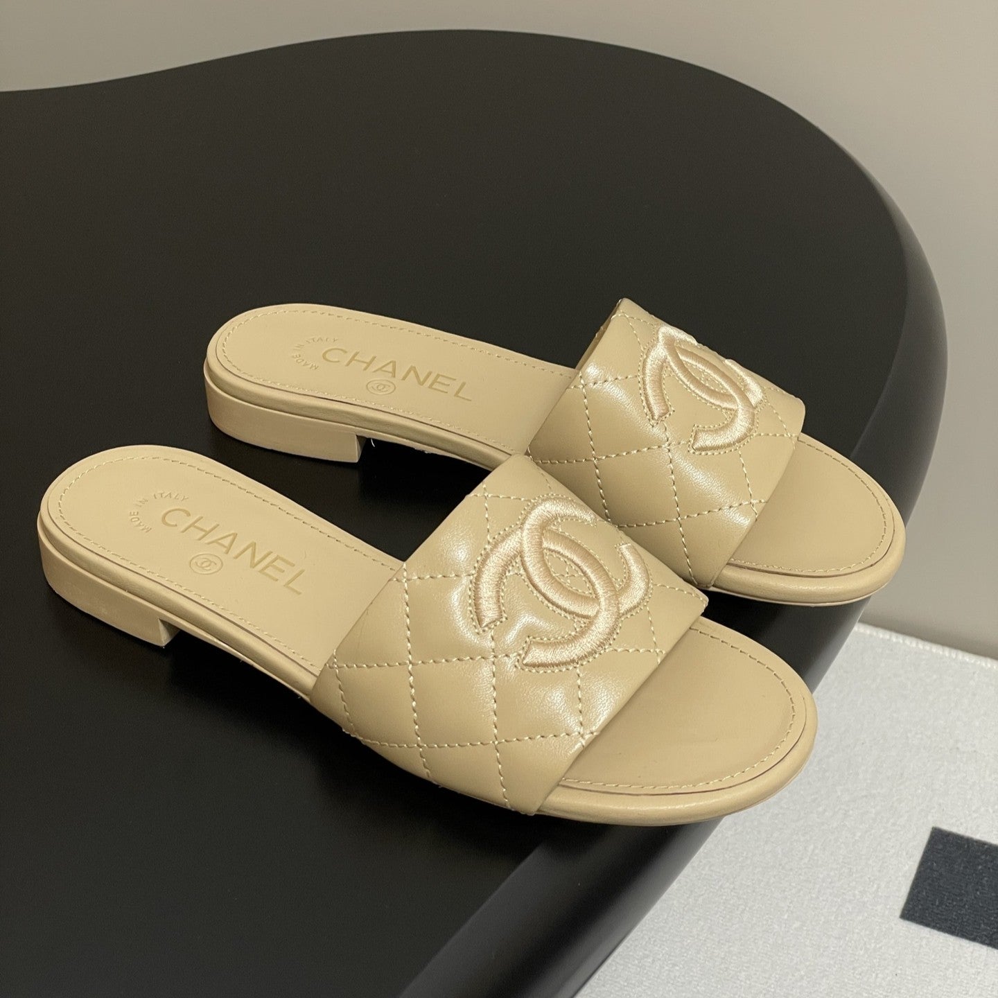 25S Embroidery Double C Mule 15mm Beige Lambskin 247581