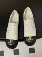 25K Double C Buckle Thick-Soled 25mm Loafer White Black Lambskin 247710