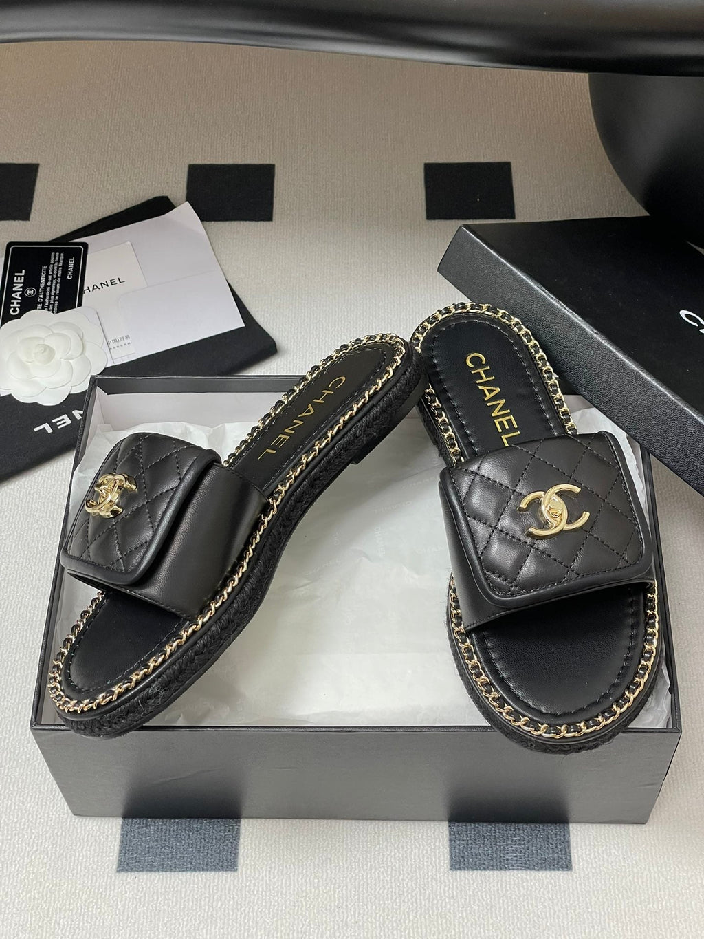CC 25S Chain Ring Edge Buckle Bag Mule Sandal Black Sheepskin 247588