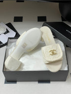 CC 25S Buckle Bag Mule Sandal 50mm White Fabric and Sheepskin 247601