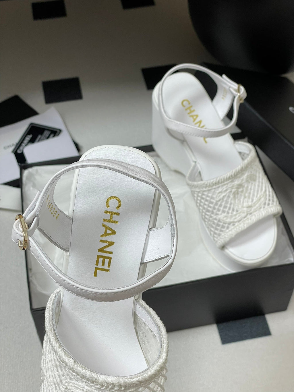 CC 25S Small Wedge Thick-Soled Sandal 10cm White Woven 247605