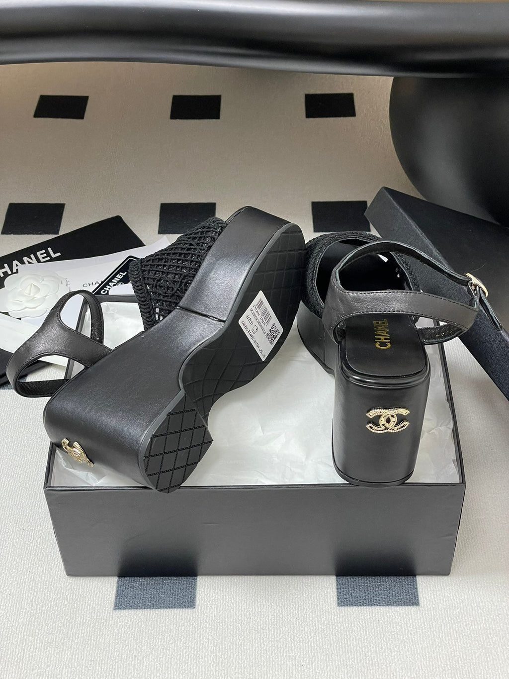 CC 25S Small Wedge Thick-Soled Sandal 10cm Black Woven 247606