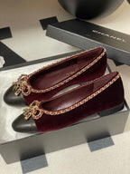 CC 25S 20mm Chain Bow Single Flat Burgundy Velvet Black Sheepskin 247653
