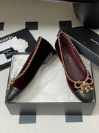 CC 25S 20mm Chain Bow Single Flat Burgundy Velvet Black Sheepskin 247653