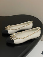 CC 25S 20mm Chain Bow Single Flat White Sheepskin Black Grosgrain 247655