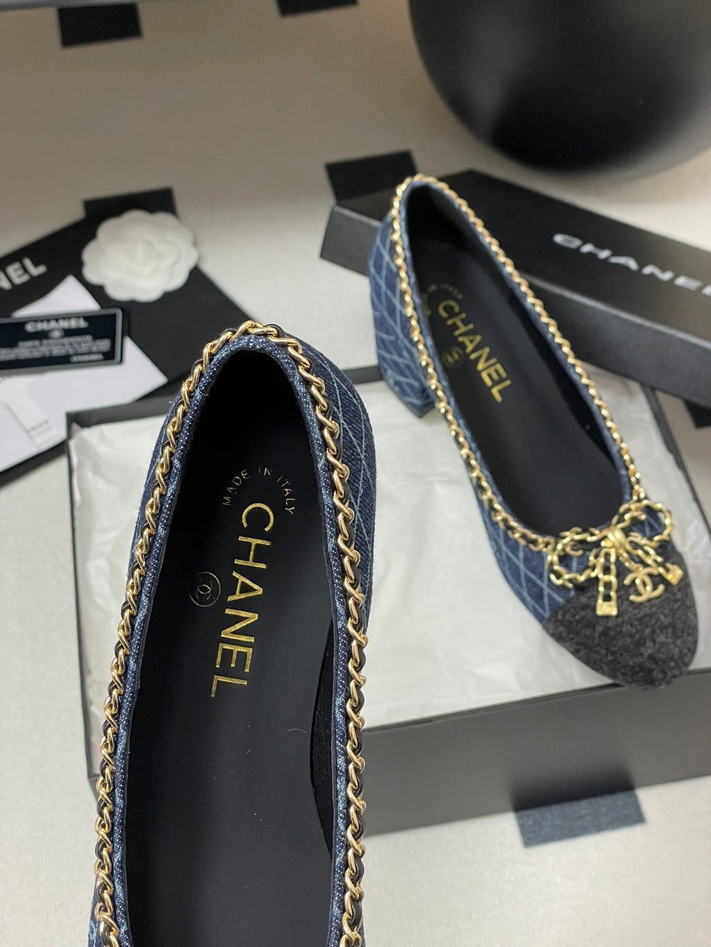 CC 25S 60mm Chain Bow Single Pumps Dark Blue Denim Black Grosgrain 247666