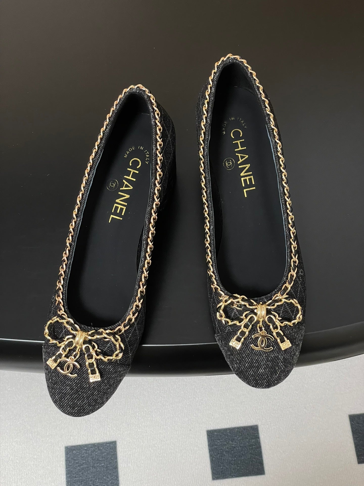 CC 25S 60mm Chain Bow Single Pumps Black Denim Black Grosgrain 247667