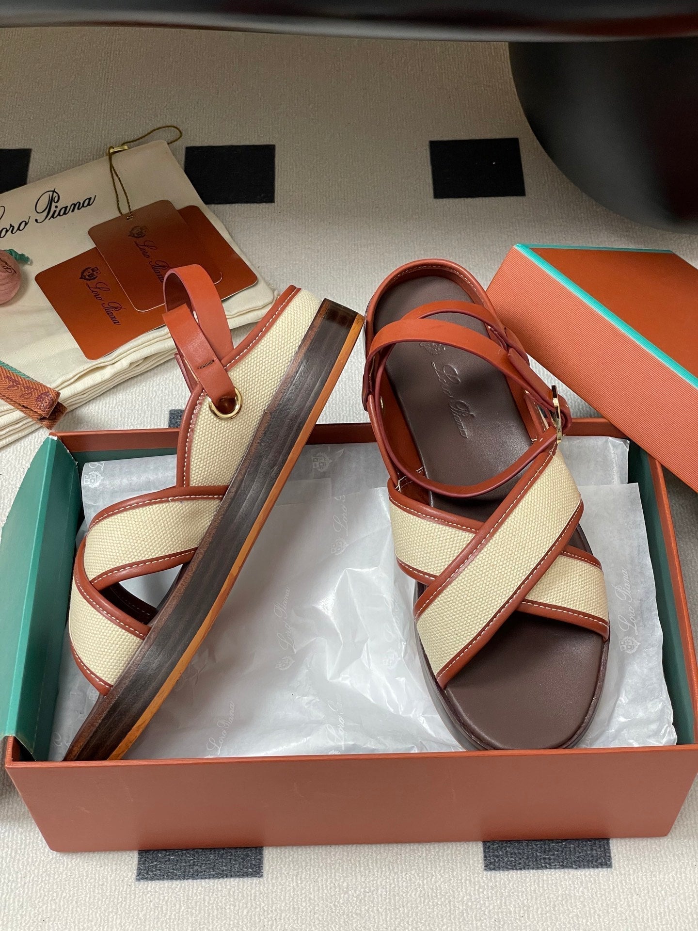 LP Sandal Beige Orange Brown Cowhide 312167
