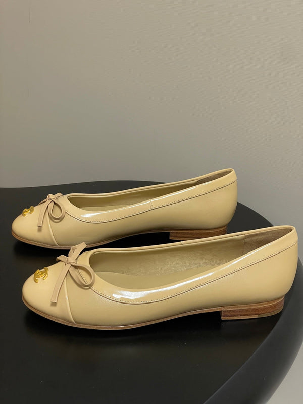 CC 25A Small Bow Ballet Flats Beige Sheepskin 393965