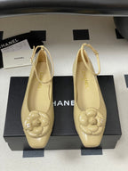 CC 25s Métiers d’art Ballet flats 10mm Beige Cowhide 413307